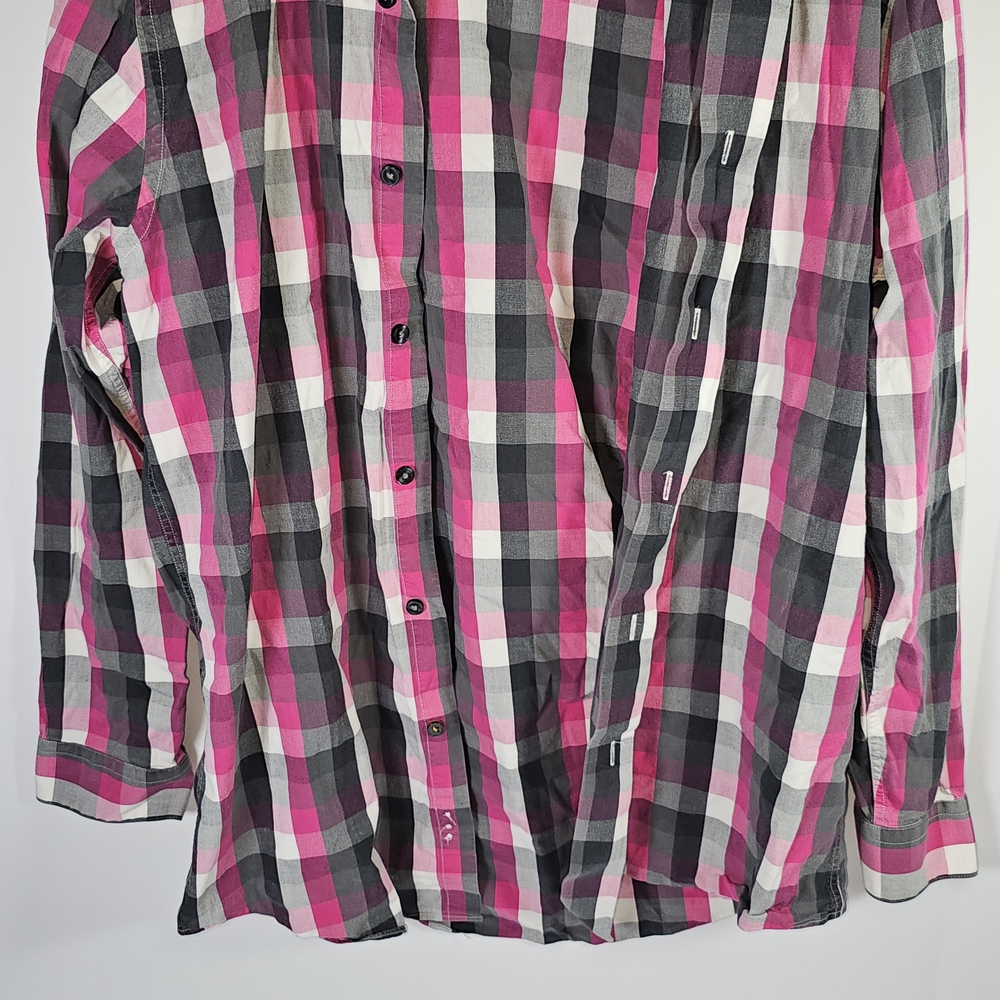 Apt. 9 Men's Casual Pink and Black Plaid‎ Shirt